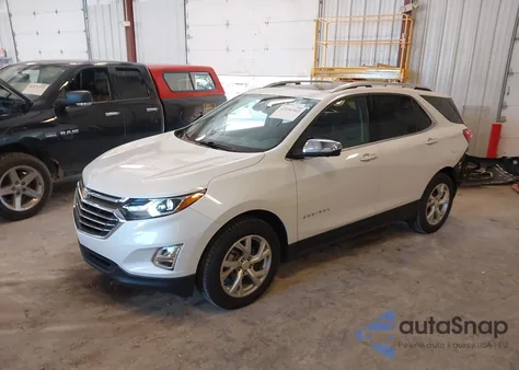 2021 Chevrolet Equinox Awd Premier z USA, uszkodzony, nr VIN 3GNAXXEV0MS119024